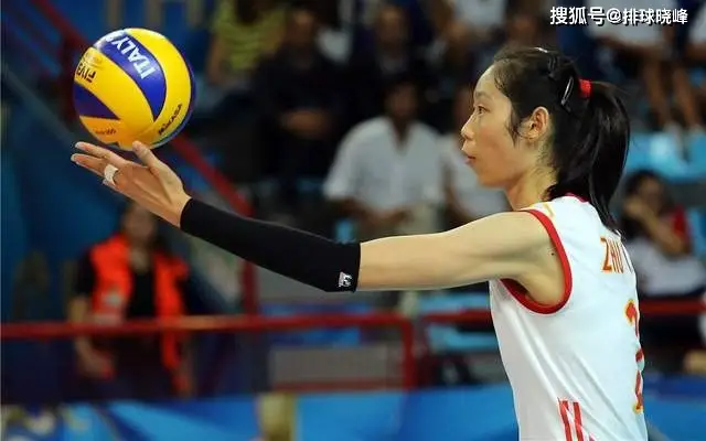 2014女排世锦赛小组赛 中国队 对阵 日本队 五局苦战 获得五连胜_日本女排8号