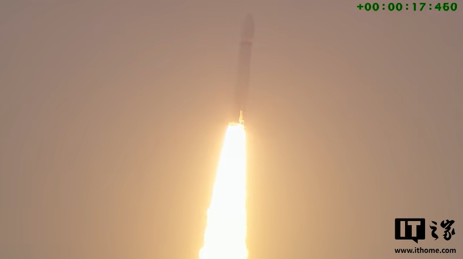 印度发射该国迄今最重卫星_地球同步转移轨道卫星发射新闻_印度空间研究组织LVM3火箭发射通信卫星