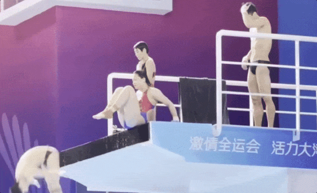 全红婵王伟莹双人10米跳台决赛_全红婵全国运动会跳水比赛_全红婵伤愈首秀夺冠