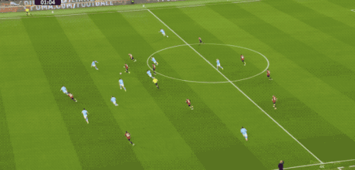 英超第10轮曼城3-1伯恩茅斯 哈兰德独中两元 曼城近5轮第4场胜利_哈兰德双响助曼城摘下樱桃 10场13球超英超10队进球数