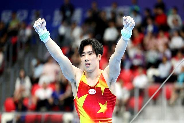 中国体操_李宁体操全能_体操全能世界冠军