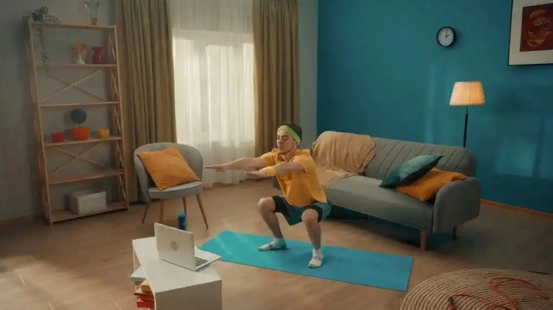 膝盖突然软一下原因_肌肉疲劳导致膝盖软_走路时为什么膝盖会突然软一下