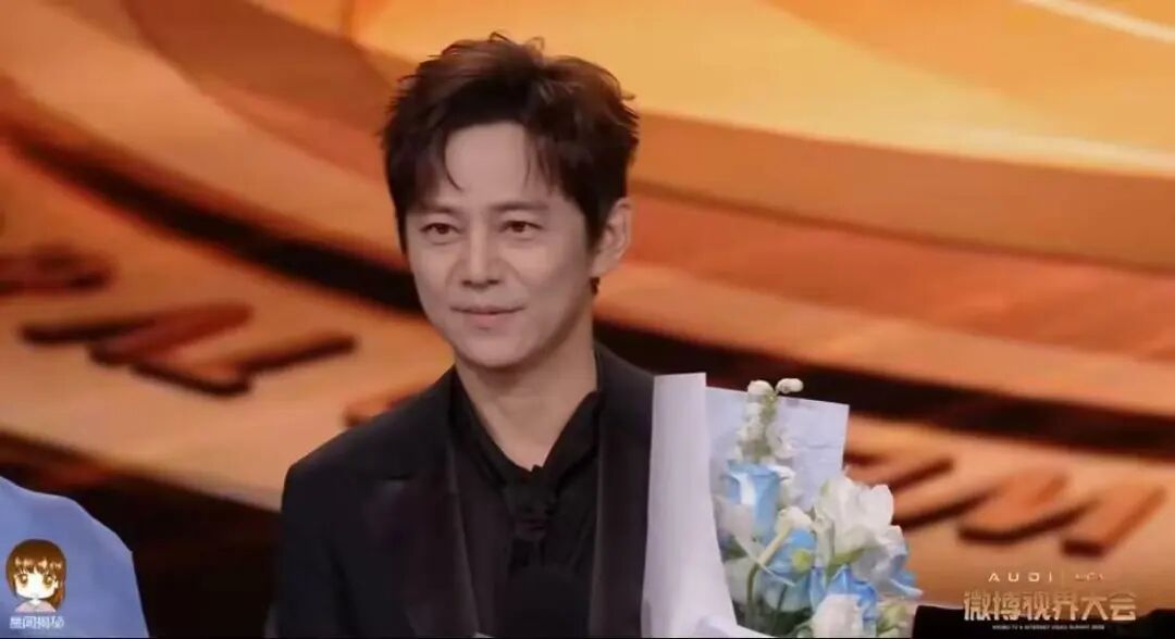 51岁何炅回应：“最近谣传我有衰老焦虑”