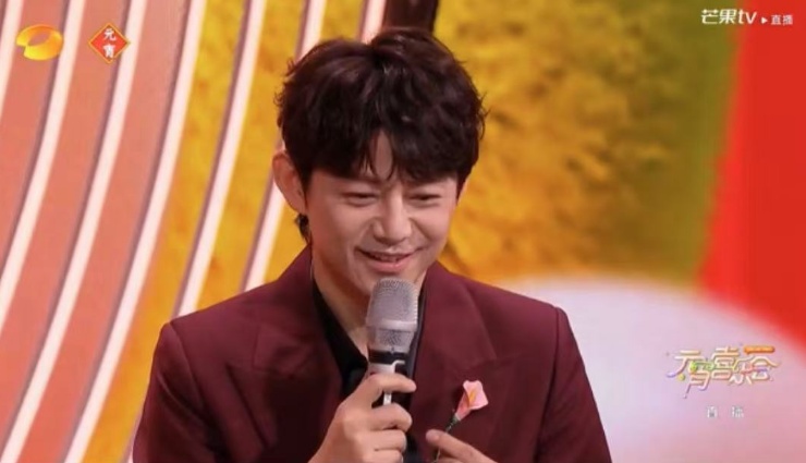 51岁何炅回应：“最近谣传我有衰老焦虑”