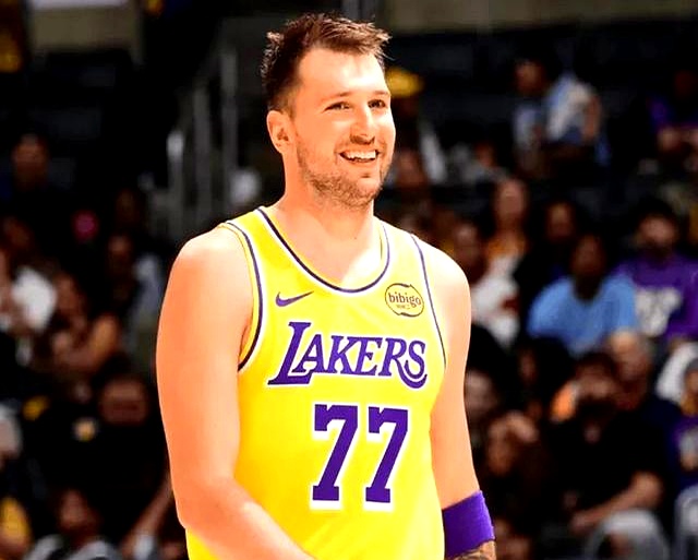 热火22连胜_海斯表现_湖人节奏控制