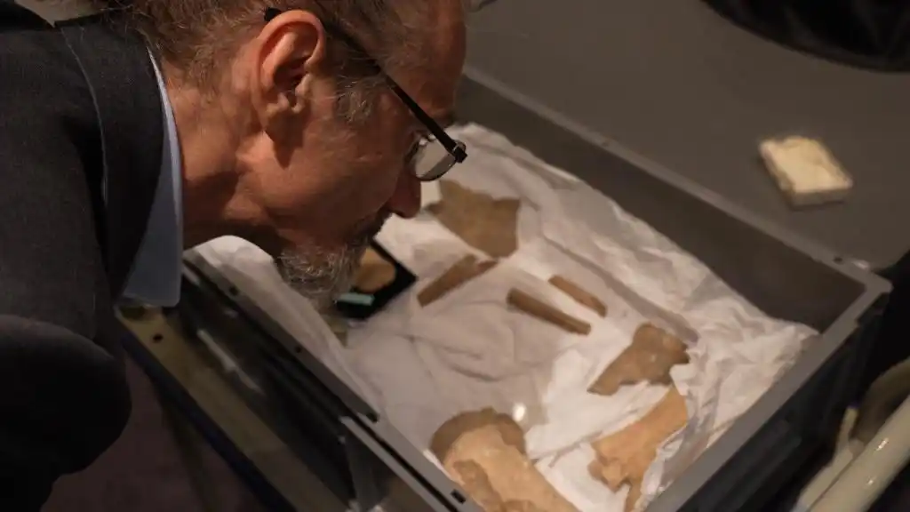 中法文化旅游年合作成果_中法人文交流加速双向奔赴_习主席这样引领中法关系