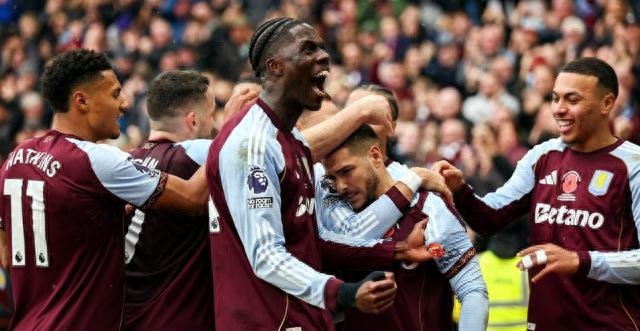 随着阿森纳2-0，利物浦1-1，切尔西1-3爆冷，英超最新积分榜出炉