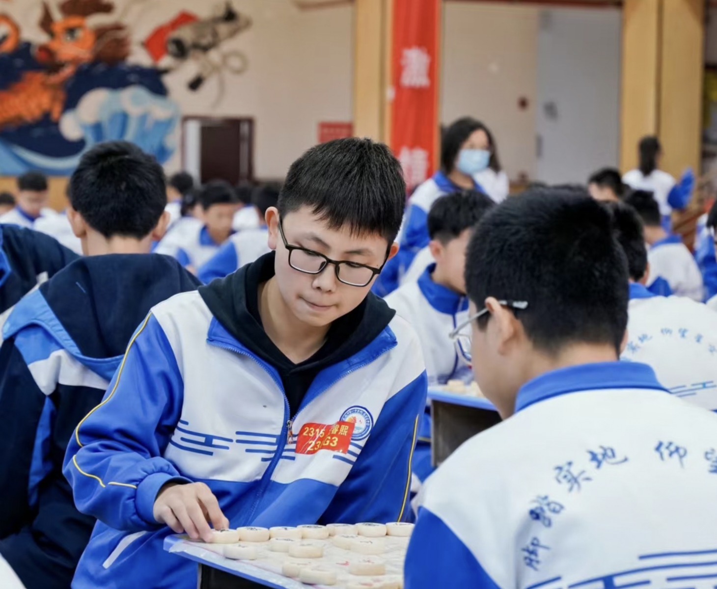 14岁初中生作文看哭全网 本人回应_藏在罐子里的爱 中学生作文 网络引发共鸣