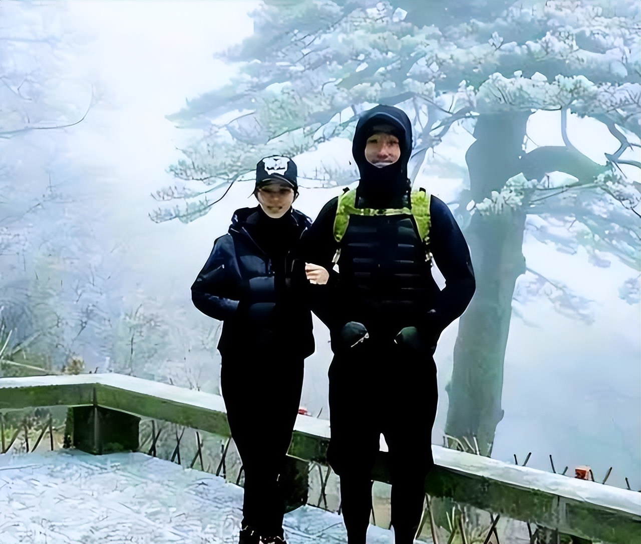 刘翔2025退赛_刘翔 1983年 出生 上海 家境 普通职工 天赋 苦练 起步 跨栏 运动生涯 峰耀四方 伤痛低谷铸坚钢 孙海平 教练 