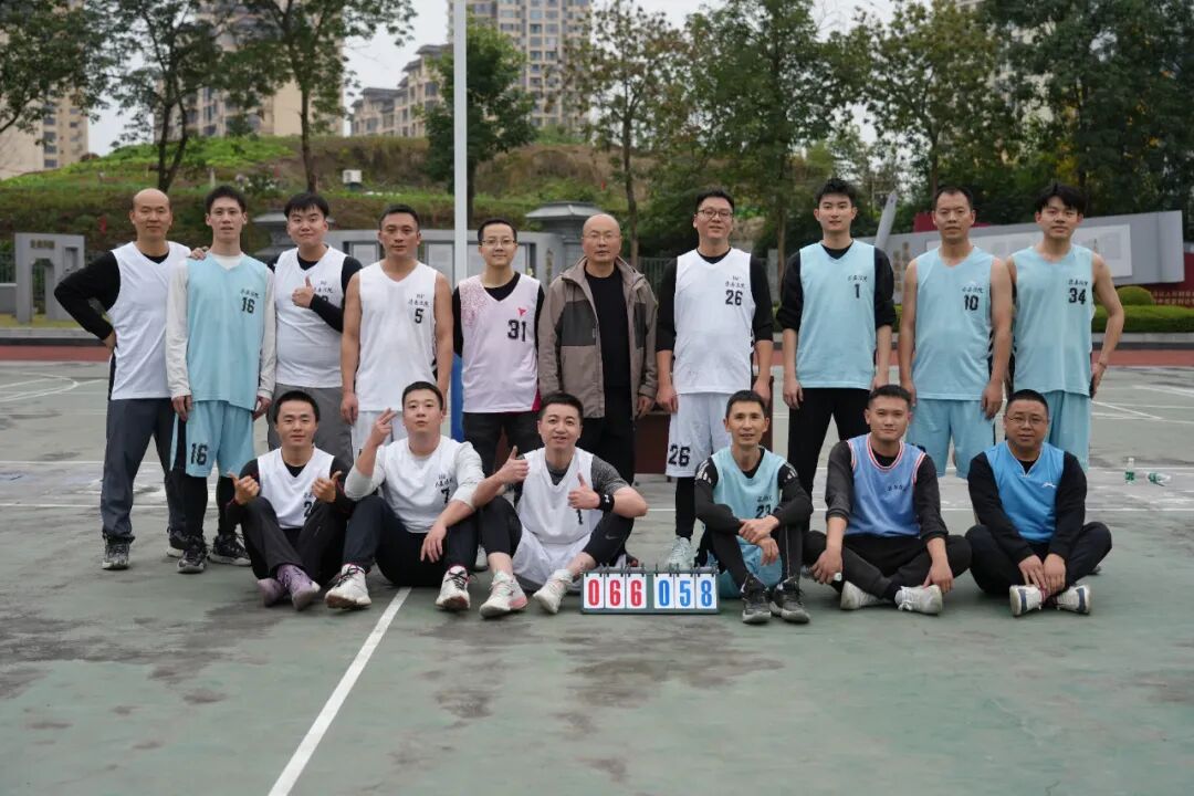 干警团队精神_职工趣味运动会新闻稿_渠县法院职工运动会