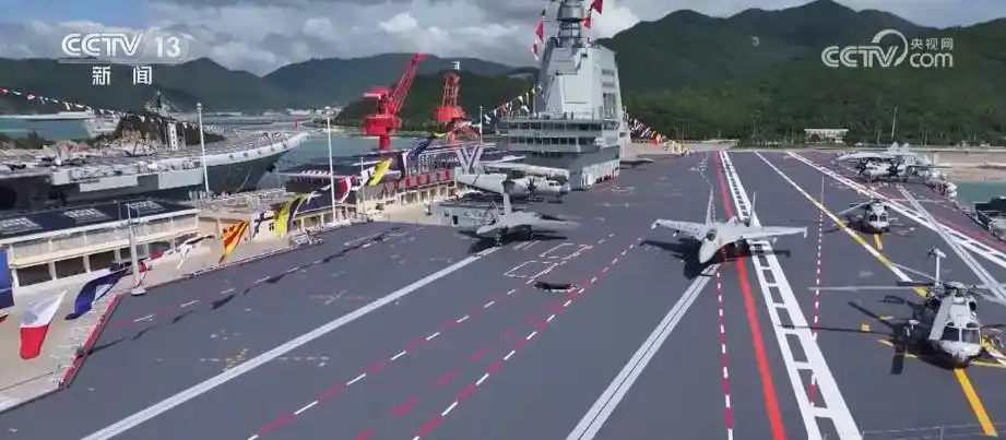 福建舰电磁弹射技术优势_从下水到入列 重温福建舰一个个首次_中国首艘电磁弹射型航空母舰福建舰建造过程