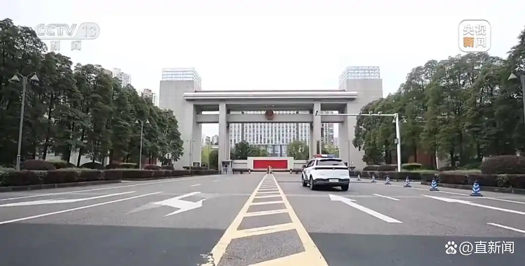 重庆警方收到大量举报沈伯洋线索_沈伯洋 台独顽固分子 分裂国家罪