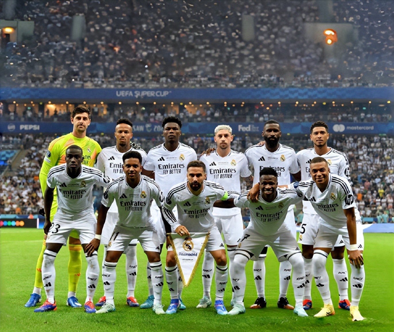 皇马客场作战成绩_皇马与毕尔巴鄂竞技历史交锋数据_皇马13/14赛季阵容