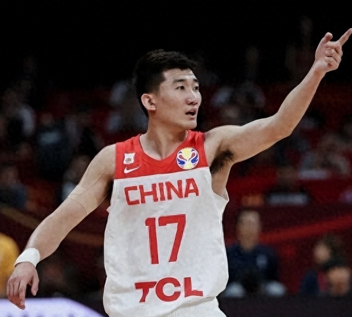 中国男篮首发阵容_孙铭徽赵睿朱俊龙王俊杰胡金秋_中国篮球国家队名单