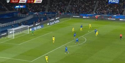 40岁C罗国家队生涯首次染红 肘击致直红罚下