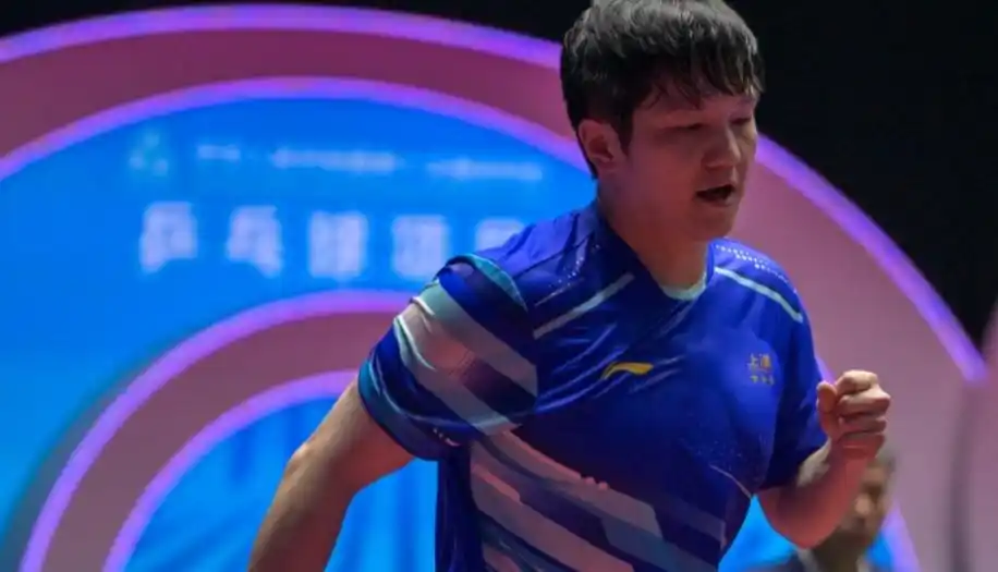 比肩马龙！击败世界前二！无世界排名的樊振东，再次证明了自己的实力