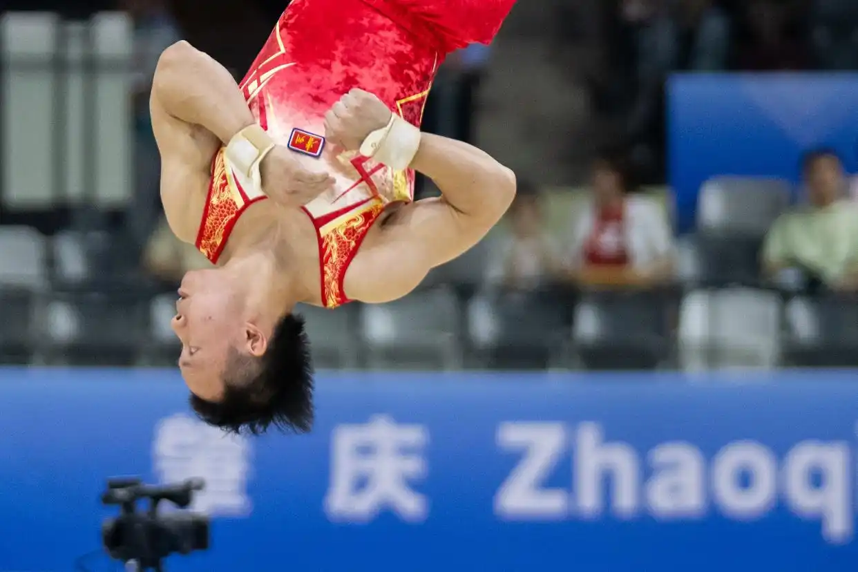 第十五届全国运动会体操单项决赛_全运会｜体操：邱祺缘“磨难”中夺冠 广西队揽一金一银_奥运冠军刘洋卫冕男子吊环项目
