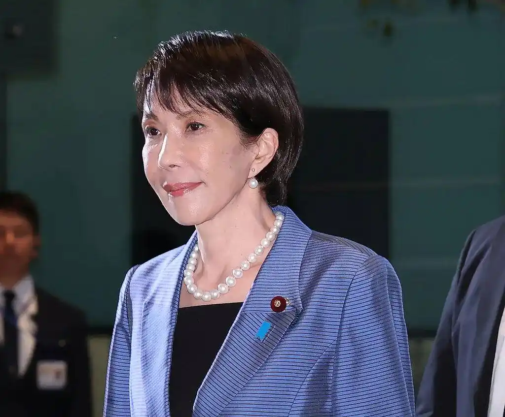 高市早苗新内阁成员任命_日本新首相高市早苗就任记者会_高市早苗举行就任后首次记者会