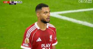 利物浦主场1比2不敌曼联 迎来4连败