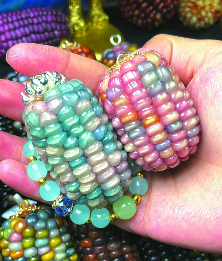 文玩玉米价格高原因_文玩玉米需求暴涨 价格炒到上万元_文玩玉米盘玩技巧