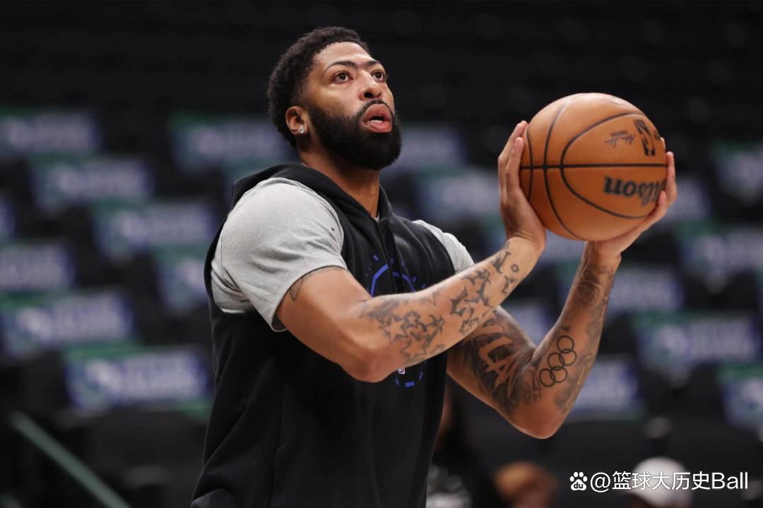 独行侠交易浓眉_shams：独行侠对交易欧文不感兴趣 他们认为欧文&弗拉格很_弗拉格重建方案