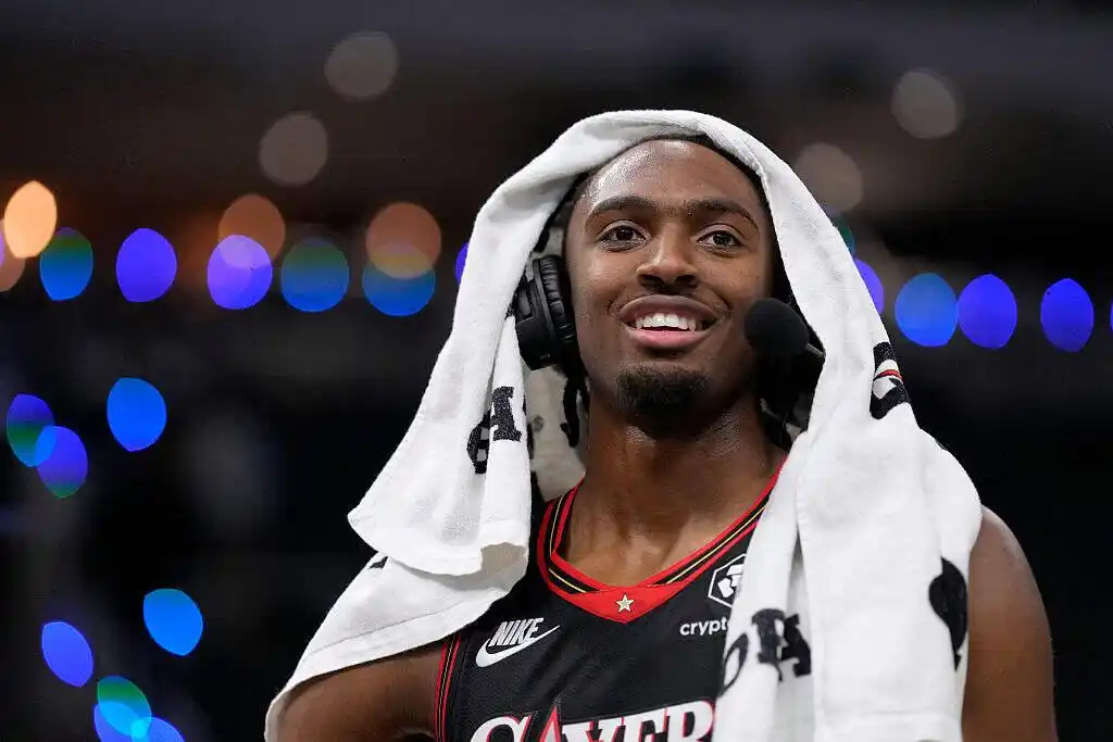 76人复古球衣 马克西50分 76人马克西表现_马克西狂砍54分罗林斯32+14 76人加时胜雄鹿