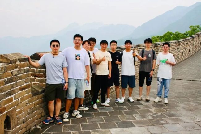 我国成功研制新型芯片 模拟计算实现突破