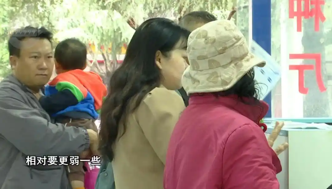 呼吸道合胞病毒婴幼儿感染症状_有班级因流感半数请假学生停课_H3N2流感病毒活动特点