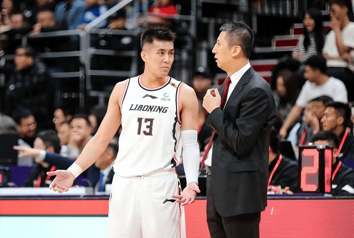 中国男篮世预赛连败_亚锦赛男篮2025半决赛_三分球惨不忍睹