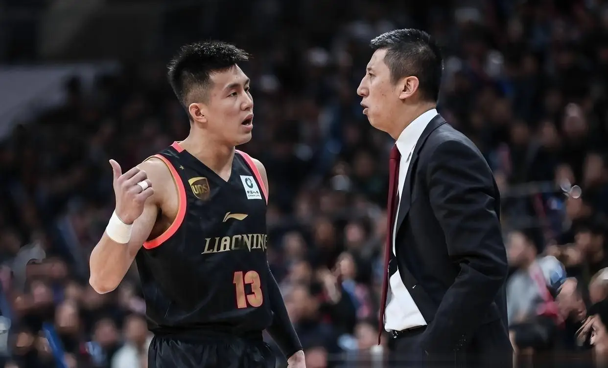 亚锦赛男篮2025半决赛_三分球惨不忍睹_中国男篮世预赛连败