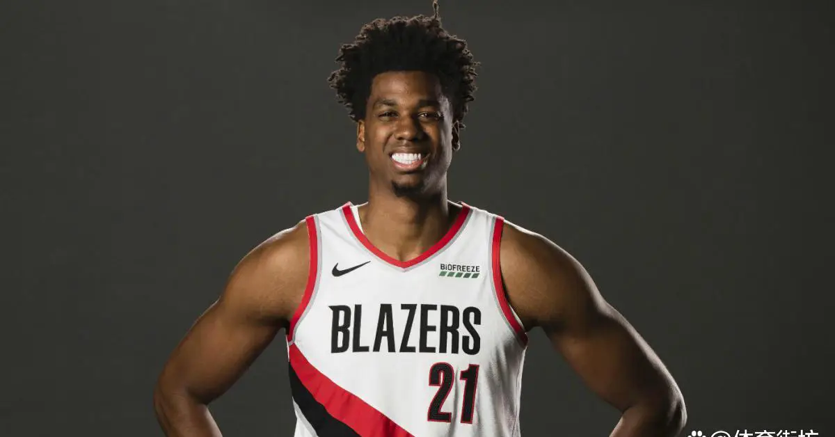 上海队外援调整_怀特塞德cba_广厦队塔克状态下滑