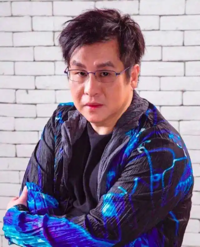 深圳机场回应郑智化吐槽：立行立改_郑智化深圳机场吐槽_深圳机场无障碍设施问题