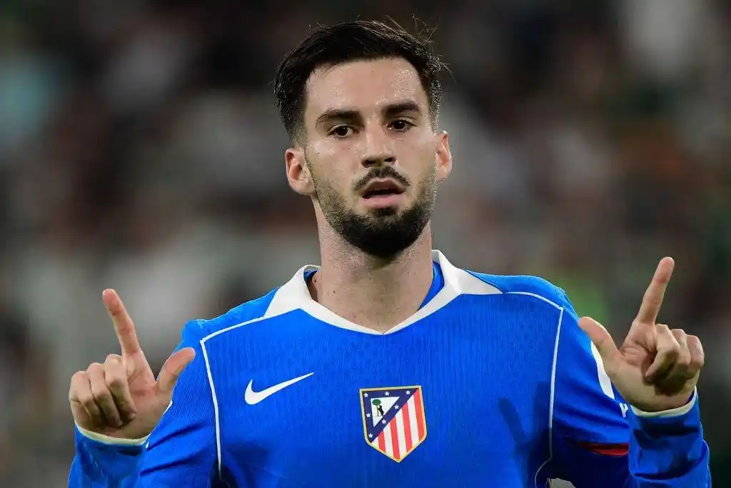 皇马队长卡瓦哈尔伤情恢复及赛季目标_阿斯报：右膝接受关节镜手术，33岁卡瓦哈尔预计将缺阵6到10_卡瓦哈尔右膝手术缺阵2至3个月