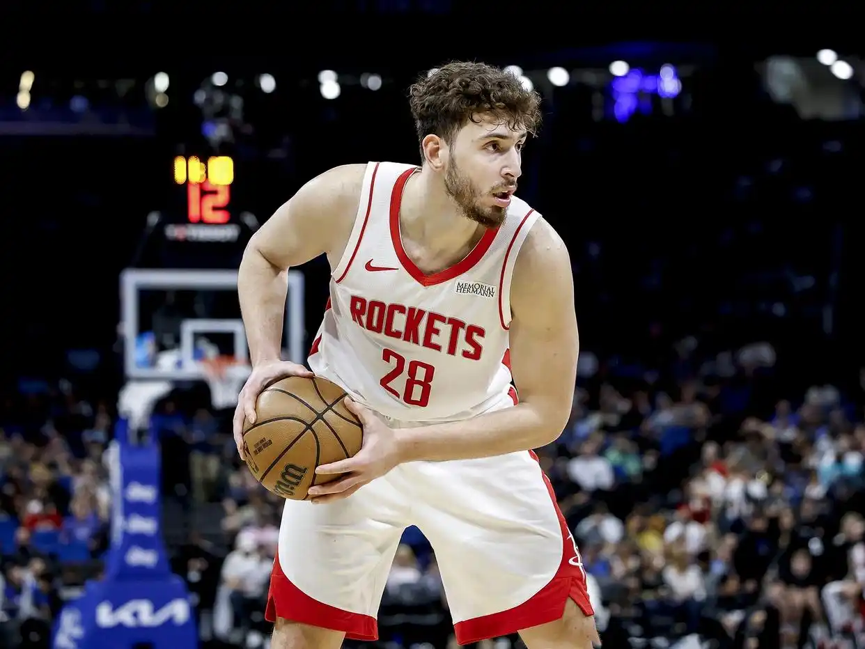 火箭杜兰特数据表现_nba-火箭大胜猛龙 杜兰特持球突破_NBA常规赛猛龙火箭比赛结果