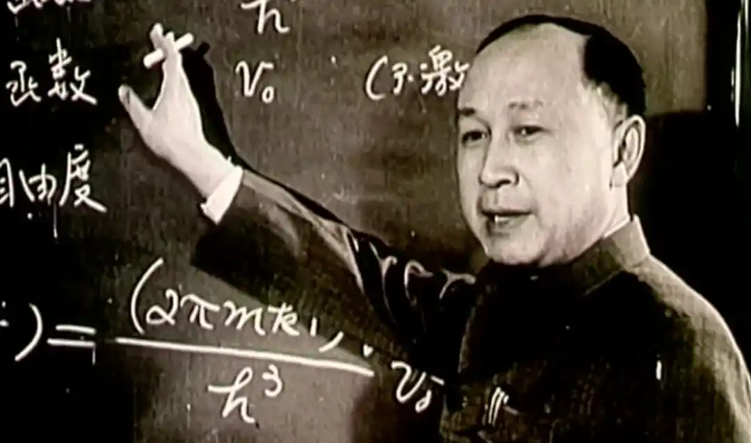 “神二十一飞天 钱老一定看得见”_神舟二十一号发射 钱学森逝世16周年 中国航天奠基人