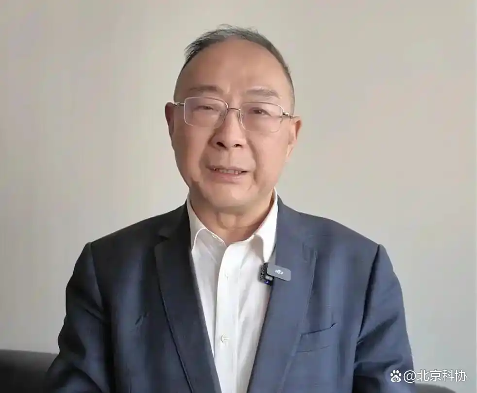 中国经济驰而不息的底气所在_中国发展核心优势_中国全球竞争力排名