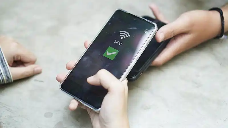 注意！手机这个功能不用时要关闭_隔空盗刷防范措施_NFC近场通信安全风险