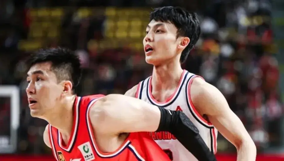 广州亚运会男篮颁奖仪式_广州亚运会中国男篮_广州亚运会中国男篮名单