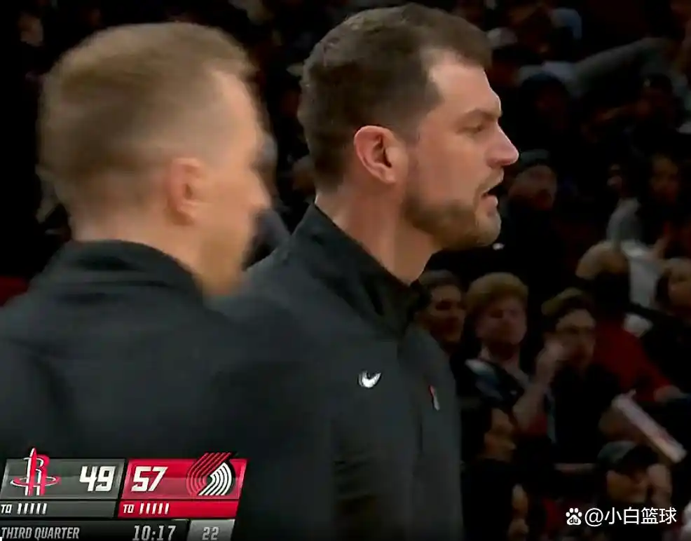 开拓者vs火箭比赛回顾_nba-开拓者主场击败火箭 杨瀚森封堵杜兰特_NBA杨瀚森连续第七场登场