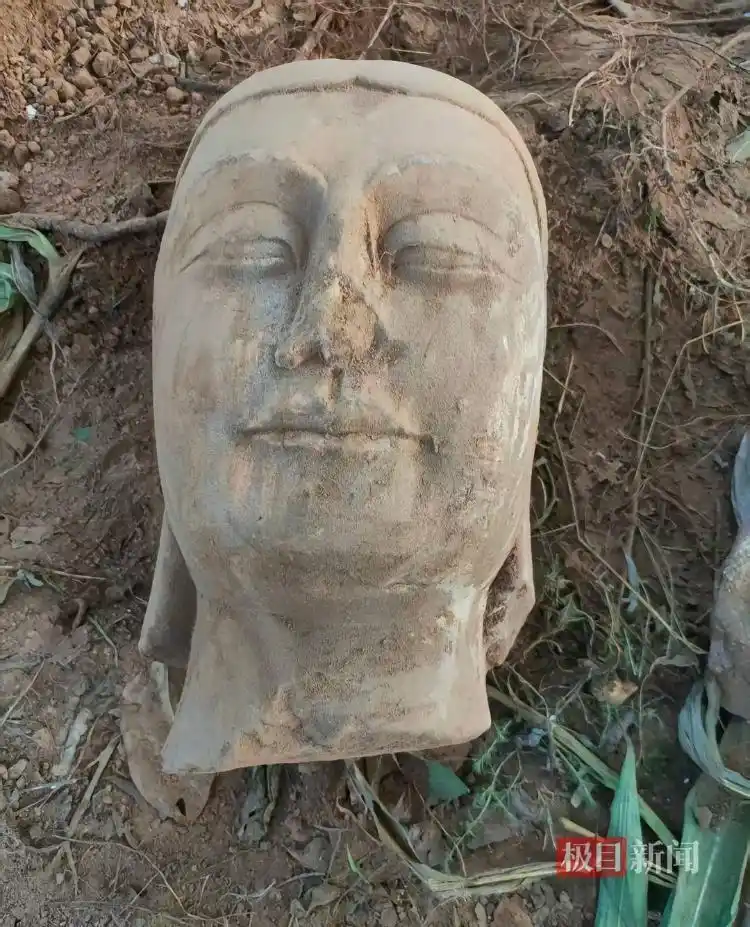 北魏时期佛首修复_山西汾阳市佛首发现_村民在养猪场旁挖出1400年前佛首
