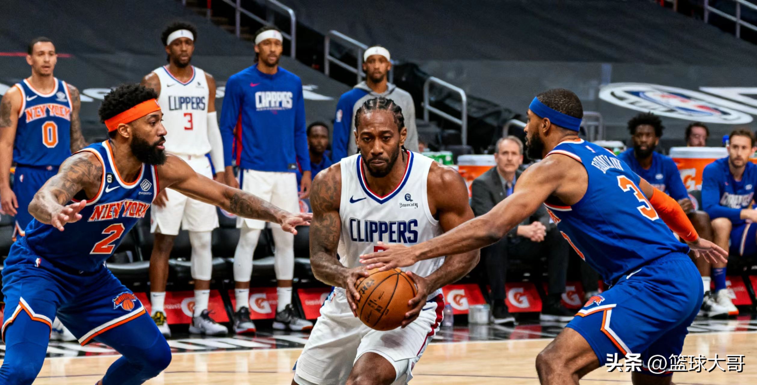 NBA快船VS尼克斯比赛分析_尼克斯比赛录像_快船队战绩分析