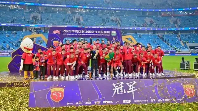 让·克劳德防守型后腰能力分析_横滨水手官方：让-克劳德租借上海海港一个赛季，含买断条款_上海海港让·克劳德租借加盟