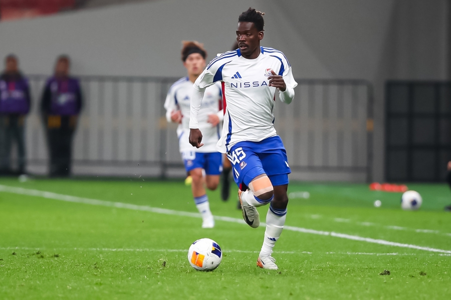 让·克劳德租借条款分析_上海海港队让·克劳德加盟_新援让-克劳德抵达多哈与球队会合，海港正在联系热身对手