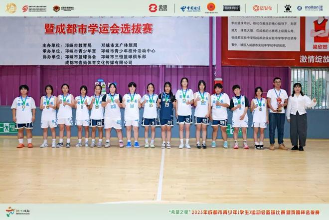 篮球跳高训练方法视频_篮球跳高的技巧_篮球跳高技巧