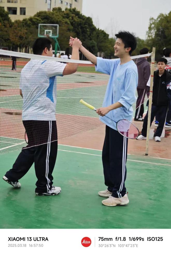 篮球跳高训练方法视频_篮球跳高的技巧_篮球跳高技巧