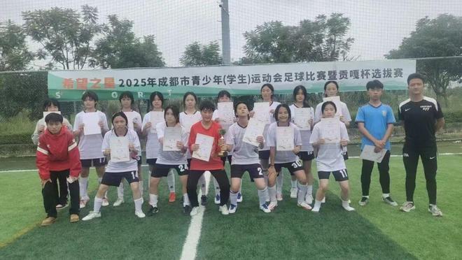 篮球跳高的技巧_篮球跳高训练方法视频_篮球跳高技巧