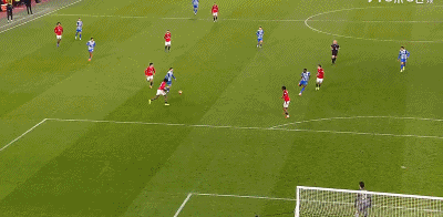 巴萨皇马表演赛_巴萨3-2皇马卫冕西超杯 拉菲尼亚双响_巴萨的拉菲尼亚