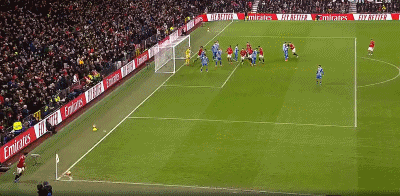 巴萨皇马表演赛_巴萨的拉菲尼亚_巴萨3-2皇马卫冕西超杯 拉菲尼亚双响