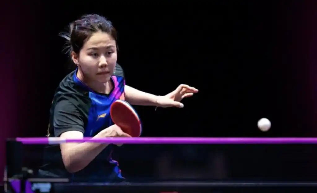 巴萨3-2皇马卫冕西超杯 拉菲尼亚双响_巴萨皇马表演赛_巴萨的拉菲尼亚