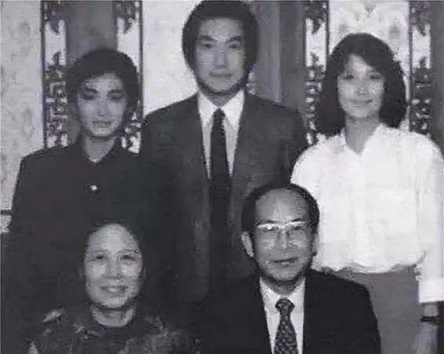 林青霞姐姐林莉_林青霞姐姐故事_林莉与林青霞亲情故事